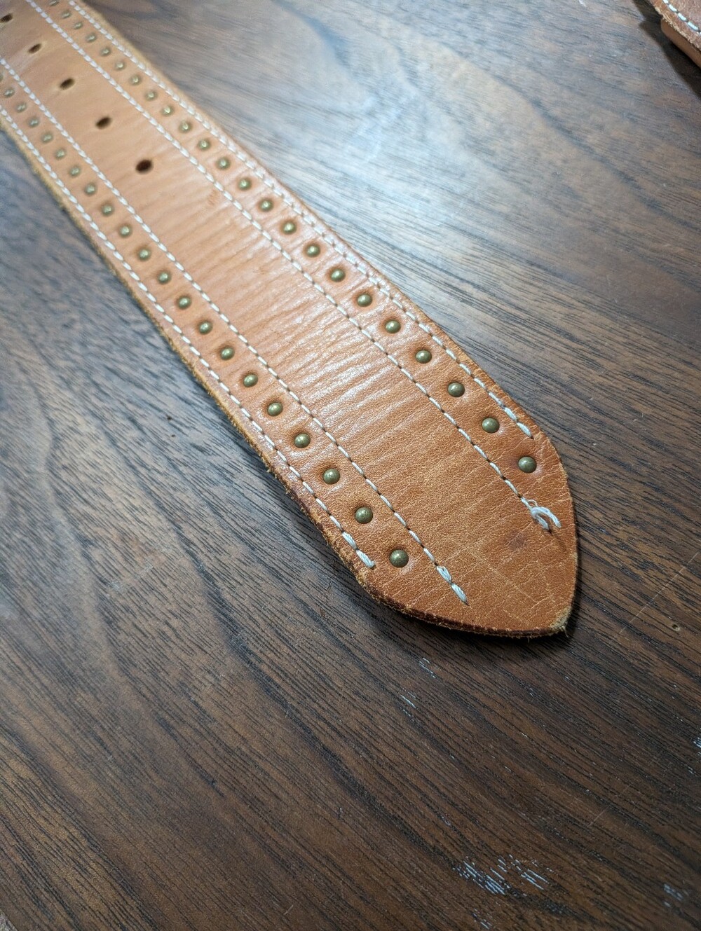 Banana Republic Tan Brown Leather Belt White Stitch Brass Studded Belt Size L - Picture 3 of 7